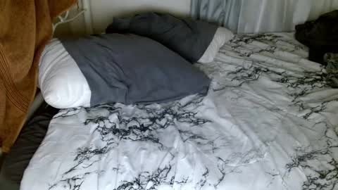 Snapshot of kingxlove23 chatting on 11/03/25, 10:21 Jason ONLINE 1230 am - 330am GMT-4 online show from 11/03/25, 10:21