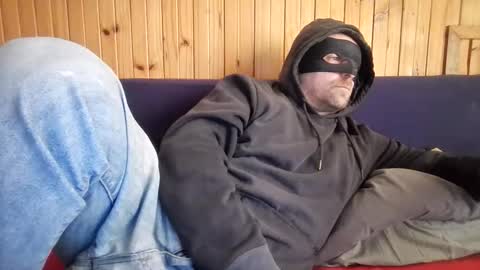 Snapshot of kinkcrystaldude chatting on 04/27/26, 12:14 Tom Hardmen online show from 04/27/26, 12:14