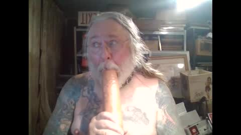 Snapshot of kinktattoos1369 chatting on 12/15/24, 05:23 kinktattoos6969 online show from 12/15/24, 05:23