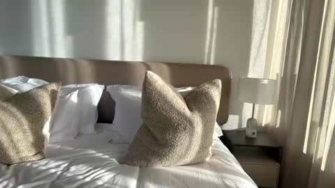 Snapshot of kinky__katia chatting on 10/10/25, 05:17 kinky__katia online show from 10/10/25, 05:17