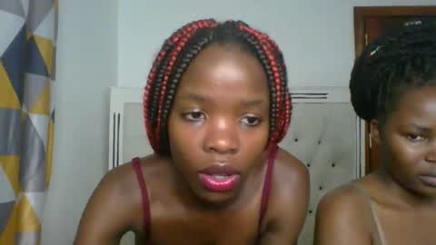 kinky_aria online show from 10/04/25, 06:17