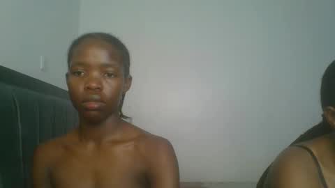 kinky_aria online show from 10/12/25, 05:23