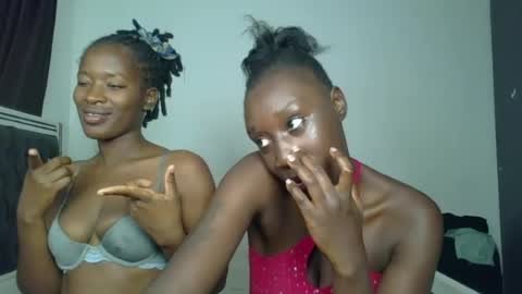 kinky_leila online show from 07/03/26, 06:47