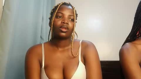 Lola online show from 10/27/25, 12:53