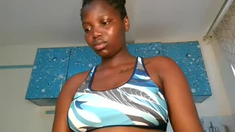 Snapshot of kinky_lola2 chatting on 06/17/26, 09:34 kinky online show from 06/17/26, 09:34
