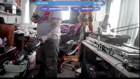 Kinky Cassie online show from 11/22/25, 02:49