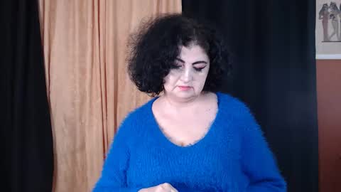 Snapshot of kinkyblacky chatting on 11/30/25, 11:58 MistressBlacky online show from 11/30/25, 11:58