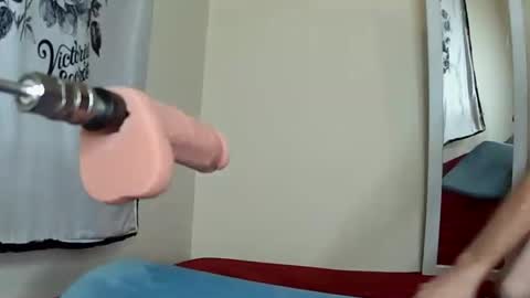 Snapshot of kinkyboy30_ chatting on 10/27/25, 05:28 kinkyboy30_ online show from 10/27/25, 05:28