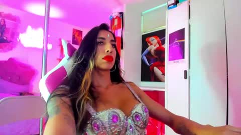 Snapshot of kinkybunny_4 chatting on 10/31/25, 10:00 Jasmine. online show from 10/31/25, 10:00