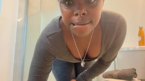 interracialfacial online show from 06/24/26, 12:48