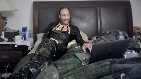 Kinkyguy323232 online show from 01/10/26, 02:41