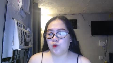 Snapshot of kinkyhotcumm chatting on 02/22/26, 07:29 KAREN online show from 02/22/26, 07:29
