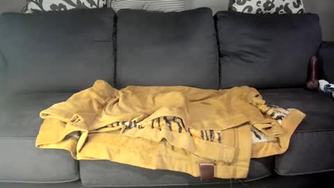 Kinky online show from 12/20/24, 09:43