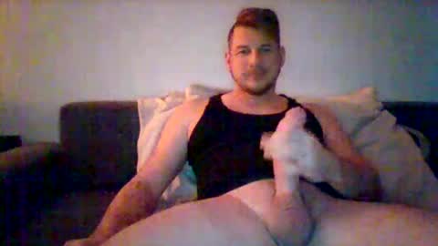 kinkylionboy online show from 12/04/24, 03:21