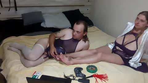 kinkyqueenandpet95 online show from 06/17/26, 01:41