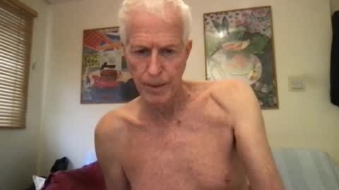 Snapshot of kinkyviejosreturn chatting on 06/07/26, 06:06 kinkyviejosreturn online show from 06/07/26, 06:06