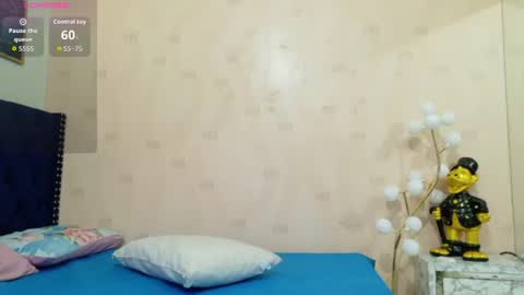 kinkyymommyyy online show from 06/17/26, 12:18