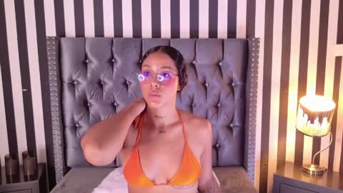 Snapshot of kinsleybrown chatting on 05/19/26, 10:10 CALL ME KINSLEY online show from 05/19/26, 10:10