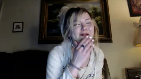 Kipsy Rose online show from 12/18/24, 11:34