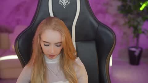 Sweet girls online show from 02/12/25, 10:56
