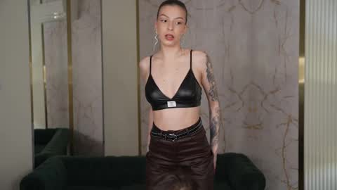 Sweet girls online show from 02/22/25, 05:02