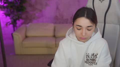 Sweet girls online show from 02/25/25, 08:03