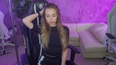 Sweet girls online show from 03/01/25, 02:15