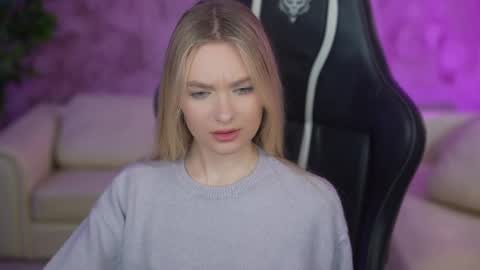 Sweet girls online show from 03/02/25, 01:49