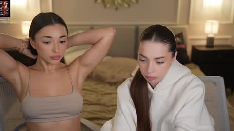 Sweet girls online show from 11/24/25, 10:48