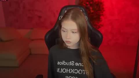 Sweet girls online show from 06/15/26, 12:02