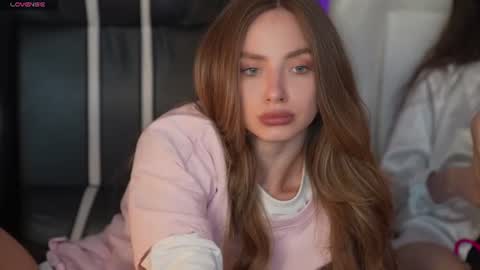 Sweet girls online show from 07/03/26, 03:40