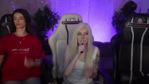 Sweet girls online show from 07/14/26, 10:21