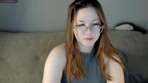 Snapshot of kira_be11 chatting on 05/19/26, 12:05 Kira Be11 online show from 05/19/26, 12:05