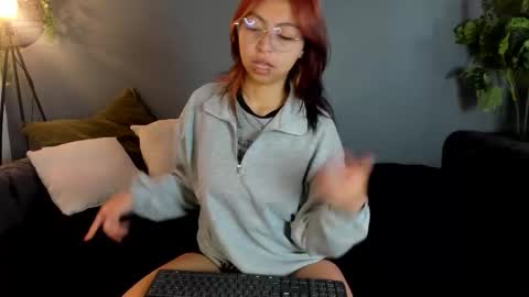 kira_exe online show from 03/12/26, 11:38