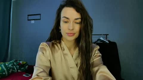 Kira love1 online show from 04/12/26, 11:48