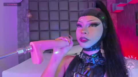 Kira  online show from 07/19/26, 04:49