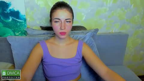 kiraa sunny online show from 11/27/25, 08:44