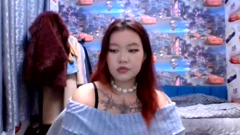 Kira online show from 11/11/25, 07:14