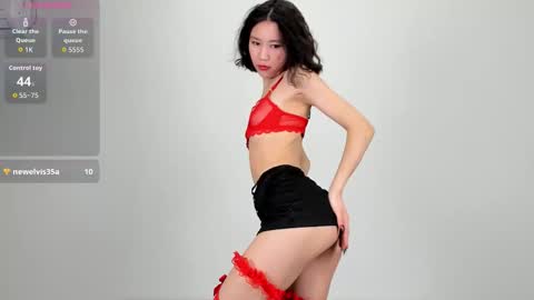 Snapshot of kiraeko chatting on 03/27/26, 12:27 kiraeko online show from 03/27/26, 12:27