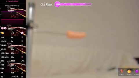 Snapshot of kiraflorence chatting on 01/22/25, 08:29 KIra online show from 01/22/25, 08:29