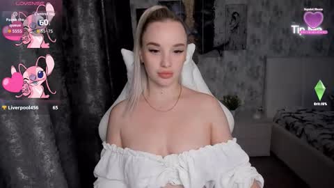 Snapshot of kirakrox chatting on 09/13/25, 06:08 kirakrox online show from 09/13/25, 06:08