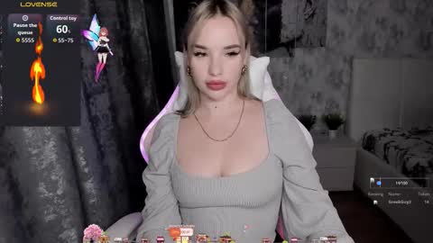 Snapshot of kirakrox chatting on 10/16/25, 07:15 kirakrox online show from 10/16/25, 07:15