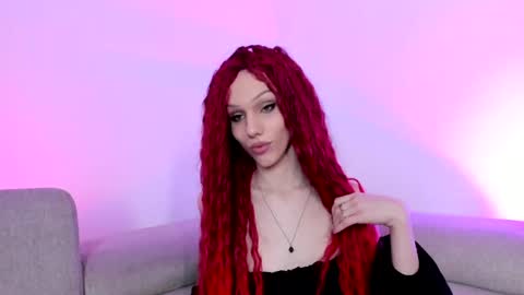 Snapshot of kirana_hayes chatting on 06/03/26, 02:33 Kira online show from 06/03/26, 02:33