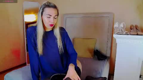 KiraNigt online show from 07/26/26, 01:36