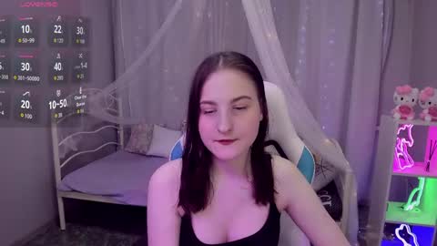 Snapshot of kiraparker chatting on 04/23/26, 05:48 KiraParker online show from 04/23/26, 05:48