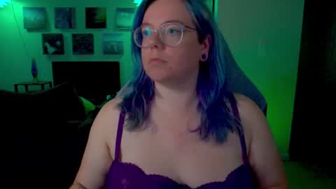 Snapshot of kiraspitqueen chatting on 07/01/26, 03:52 KiraSpitQueen online show from 07/01/26, 03:52