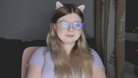 KiraYume online show from 05/17/26, 09:00