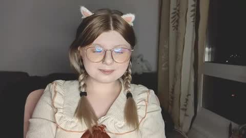 KiraYume online show from 05/20/26, 08:59