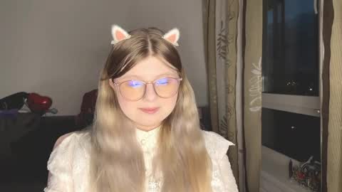 KiraYume online show from 05/30/26, 10:07