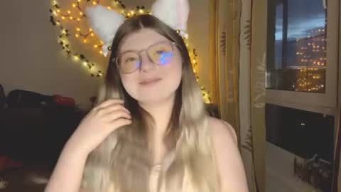 KiraYume online show from 06/14/26, 10:01